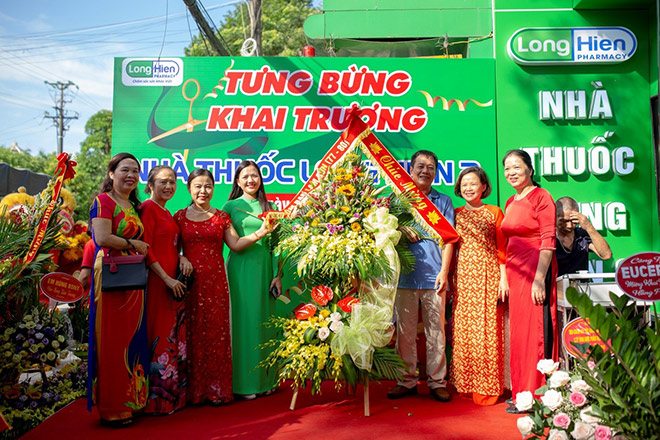 24h - Nhà thuốc Long Hiền tưng bừng khai trương cơ sở mới tại khu vực Bệnh viện đa khoa tỉnh