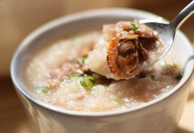 Cháo sò huyết đậu xanh